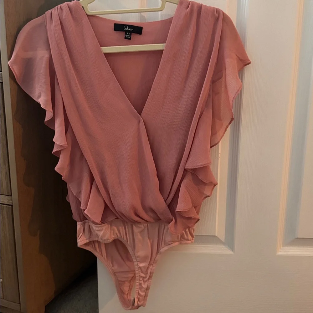 Lulus Pretty And Poised Rose Ruffled Short Sleeve Surplice Bodysuit Pink - Picture 5 of 7